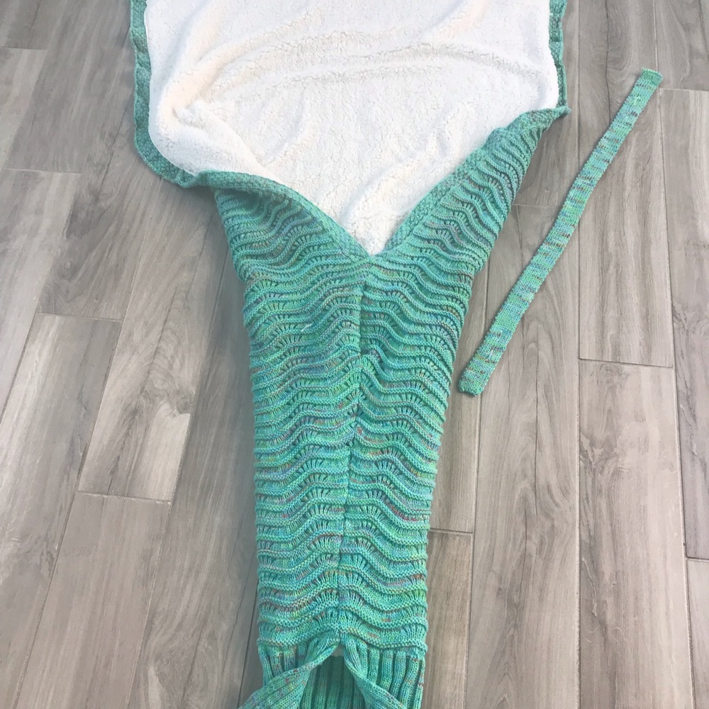 Catalonia Mermaid blanket